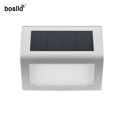 Harga yang bagus Lampu dinding surya dengan aktivasi malam otomatis dan kapasitas baterai 1,2V 700mAh AAA on line