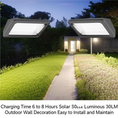 Harga yang bagus Waktu pengisian 6 sampai 8 jam Lampu dinding surya dengan 30LM Flux Luminous Dekorasi dinding luar mudah dipasang dan dirawat on line