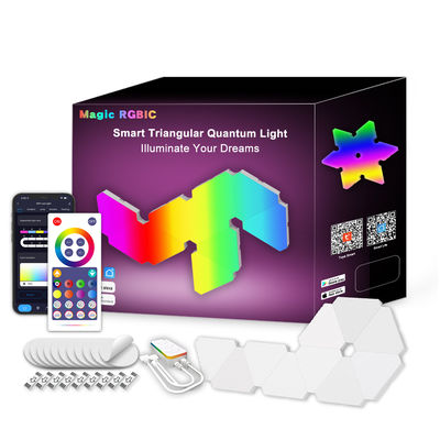 Harga yang bagus Lampu dinding RoHS RGB 5V 10W Lampu dinding segitiga LED Kontrol warna cerdas on line