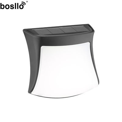 Harga yang bagus Hitam Warna Sensor Surya Lampu Dinding 2V 160mA Dinding dipasang Lampu Surya IP55 on line