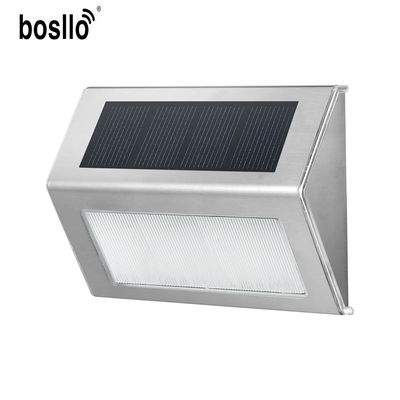 Harga yang bagus IP45 Waterproof Lampu dinding bertenaga surya Tidak perlu kabel Instalasi mudah on line