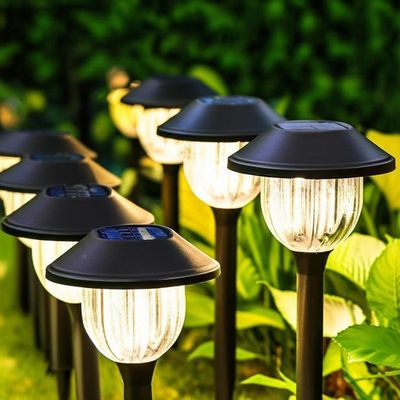 Harga yang bagus Lampu Taman Surya 10 Lumens dengan Baterai Termasuk Waktu Pengisian Daya 6-8 Jam dan Performa Tahan Lama on line